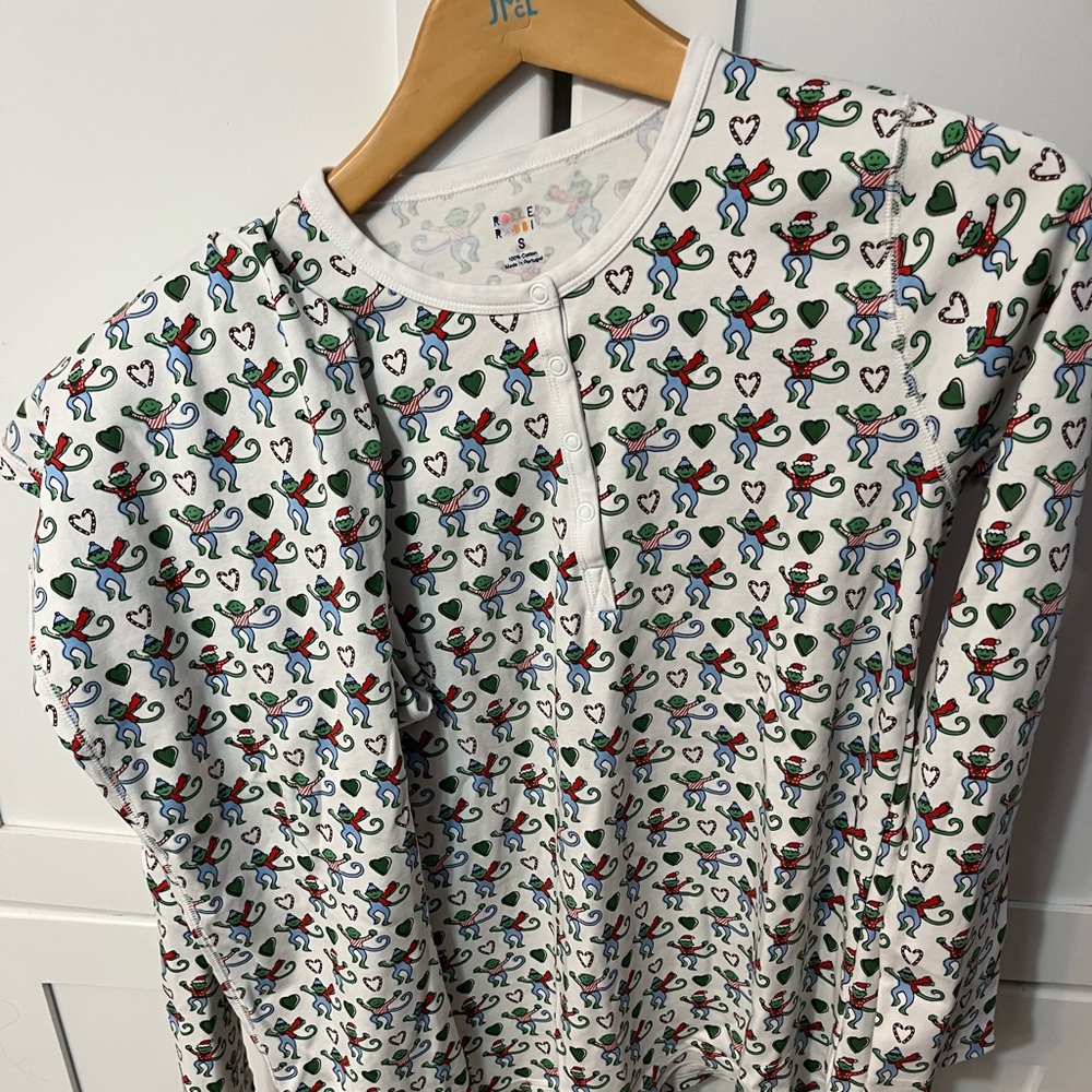 Roller rabbit pjs top and bottoms size small new without tags